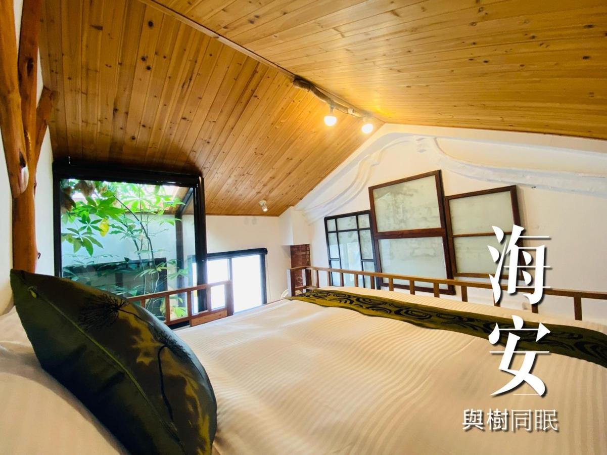 捉鳳凰 台南百年老宅包棟導覽民宿系列catchphoenix Centennial Guesthouse المظهر الخارجي الصورة